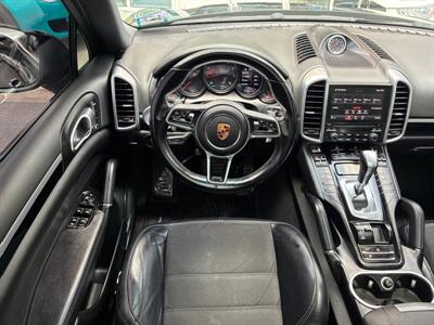 2017 Porsche Cayenne Platinum Edition   - Photo 33 - Laurel, MD 20724