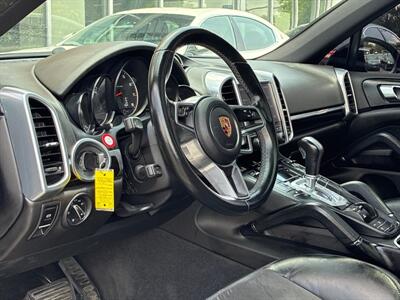 2017 Porsche Cayenne Platinum Edition   - Photo 24 - Laurel, MD 20724