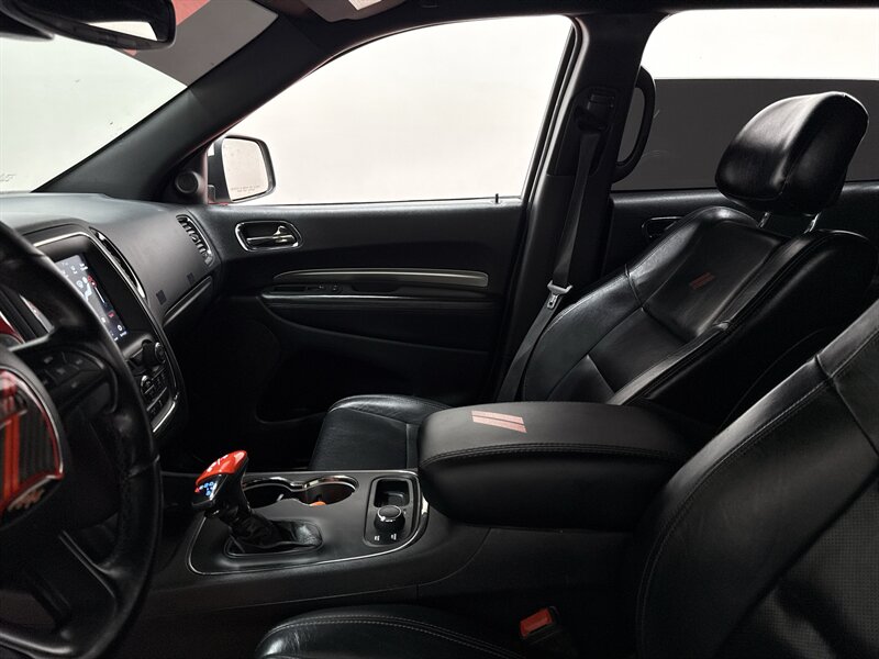2020 Dodge Durango R/T - Photo 18 - Temple Hills, MD 20748