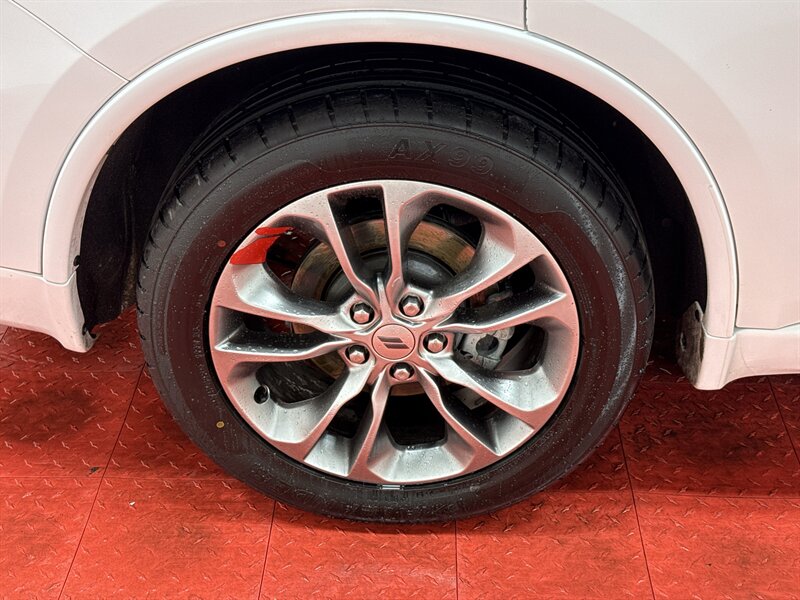 2020 Dodge Durango R/T - Photo 11 - Temple Hills, MD 20748