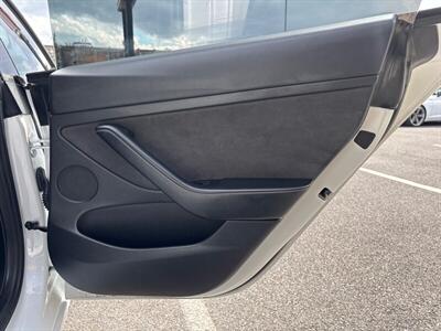 2022 Tesla Model 3   - Photo 20 - Laurel, MD 20724