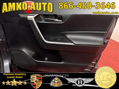 2020 Toyota RAV4 XLE   - Photo 17 - Temple Hills, MD 20748