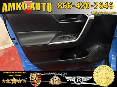 2019 Toyota RAV4 LE   - Photo 16 - Temple Hills, MD 20748