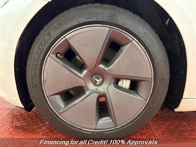 2021 Tesla Model 3 Long Range   - Photo 9 - Laurel, MD 20724