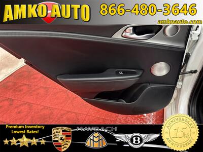 2018 Kia Stinger GT2   - Photo 18 - Laurel, MD 20724