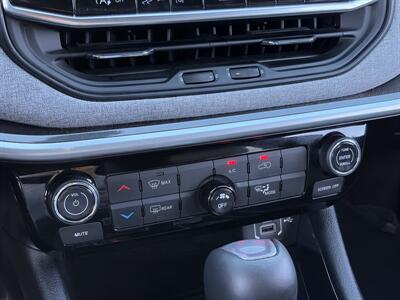 2024 Jeep Compass Latitude Lux   - Photo 38 - Laurel, MD 20724