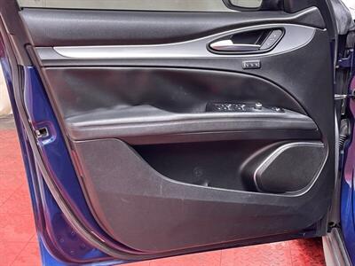 2018 Alfa Romeo Stelvio Sport   - Photo 23 - Laurel, MD 20724