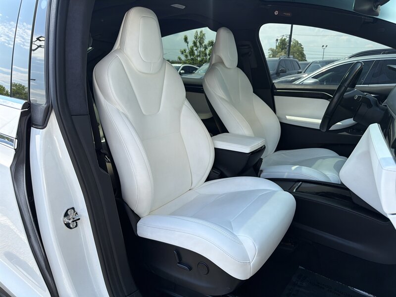 2018 Tesla Model X P100D - Photo 24 - Temple Hills, MD 20748