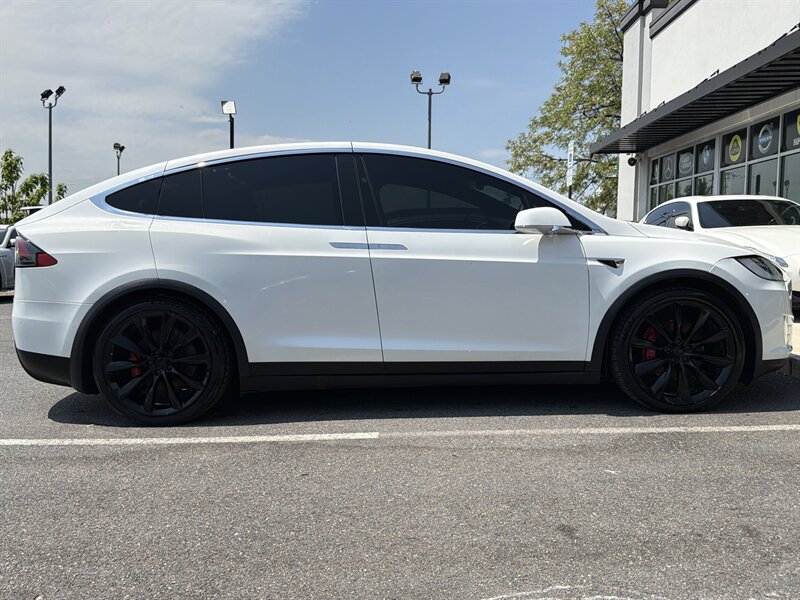 2018 Tesla Model X P100D - Photo 12 - Temple Hills, MD 20748
