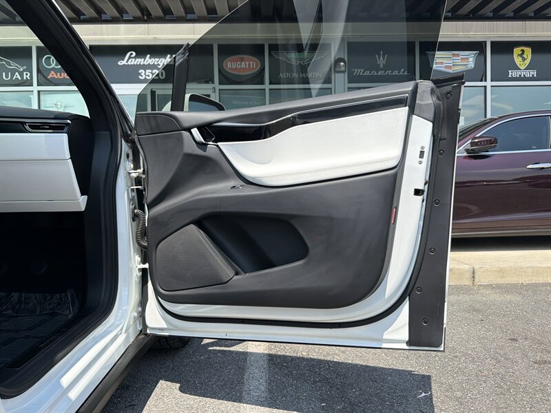 2018 Tesla Model X P100D - Photo 23 - Temple Hills, MD 20748