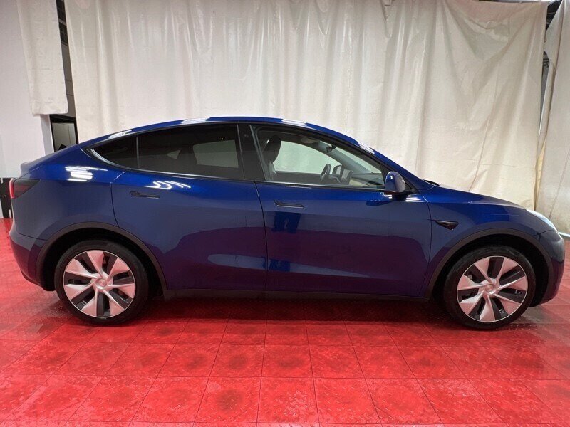 2020 Tesla Model Y Long Range   - Photo 12 - Laurel, MD 20724