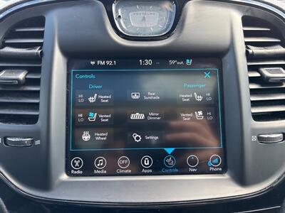2017 Chrysler 300 Series S   - Photo 38 - Laurel, MD 20724