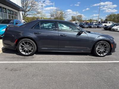 2017 Chrysler 300 Series S   - Photo 11 - Laurel, MD 20724