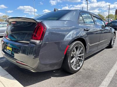 2017 Chrysler 300 Series S   - Photo 12 - Laurel, MD 20724