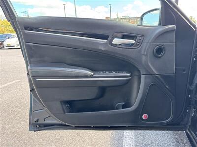 2017 Chrysler 300 Series S   - Photo 15 - Laurel, MD 20724