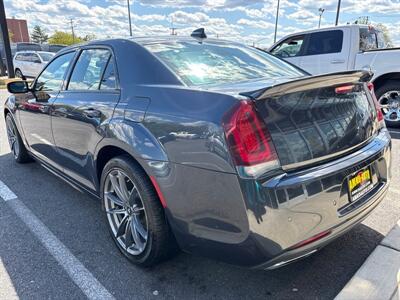 2017 Chrysler 300 Series S   - Photo 14 - Laurel, MD 20724