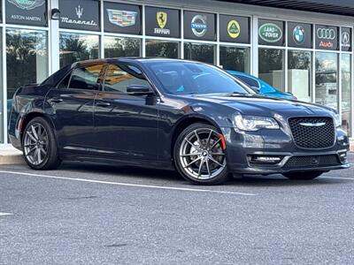 2017 Chrysler 300 Series S   - Photo 5 - Laurel, MD 20724