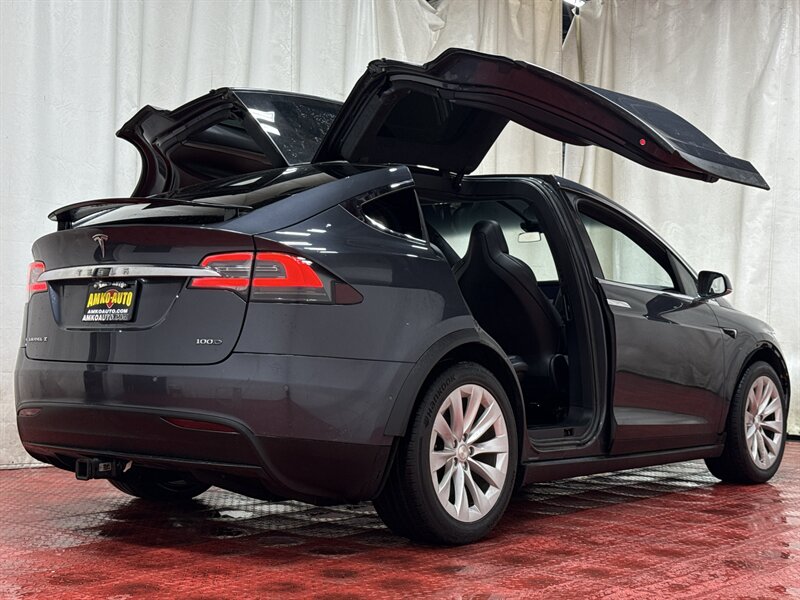 2018 Tesla Model X 100D - Photo 9 - Temple Hills, MD 20748