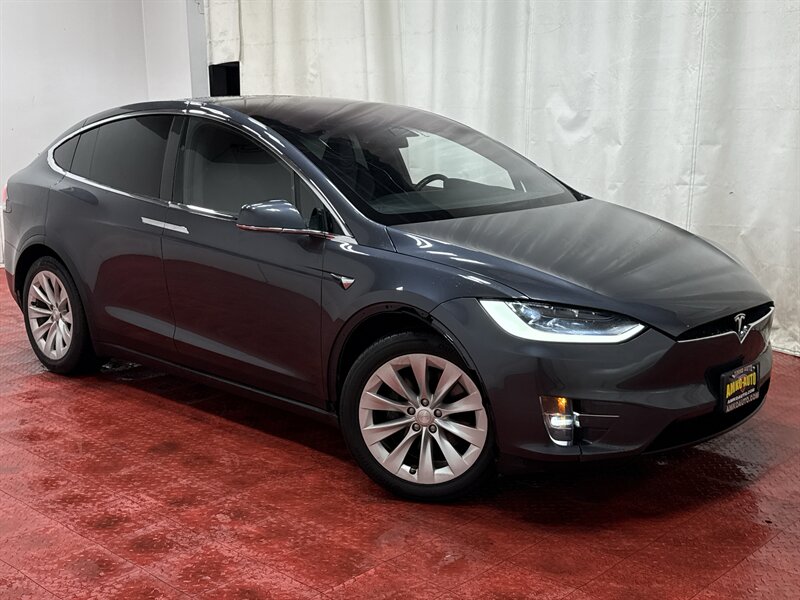 2018 Tesla Model X 100D - Photo 5 - Temple Hills, MD 20748