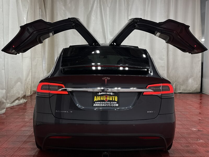 2018 Tesla Model X 100D - Photo 8 - Temple Hills, MD 20748