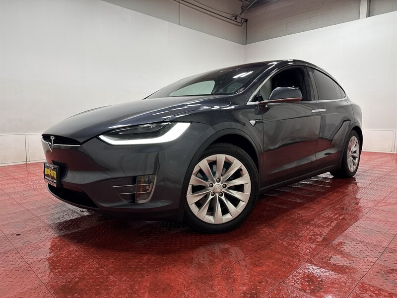2018 Tesla Model X 100D - Photo 2 - Temple Hills, MD 20748