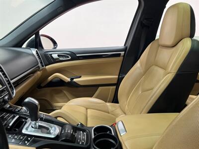 2016 Porsche Cayenne S E-Hybrid   - Photo 19 - Laurel, MD 20724