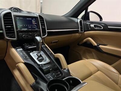 2016 Porsche Cayenne S E-Hybrid   - Photo 43 - Laurel, MD 20724