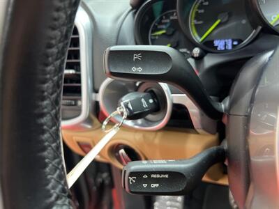 2016 Porsche Cayenne S E-Hybrid   - Photo 39 - Laurel, MD 20724