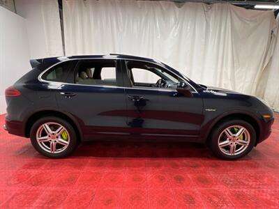 2016 Porsche Cayenne S E-Hybrid   - Photo 12 - Laurel, MD 20724