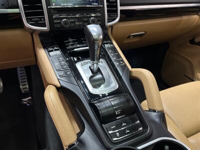 2016 Porsche Cayenne S E-Hybrid   - Photo 44 - Laurel, MD 20724