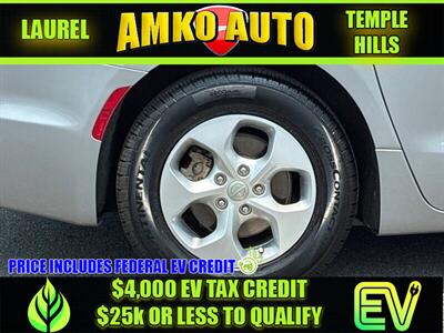 2017 Chrysler Pacifica Hybrid Premium   - Photo 7 - Laurel, MD 20724