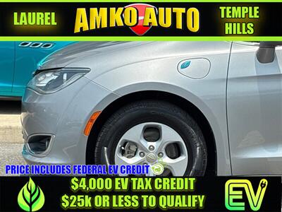 2017 Chrysler Pacifica Hybrid Premium   - Photo 12 - Laurel, MD 20724