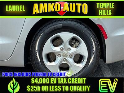 2017 Chrysler Pacifica Hybrid Premium   - Photo 14 - Laurel, MD 20724