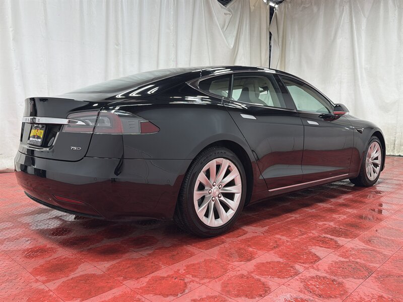 2017 Tesla Model S 75D - Photo 9 - Temple Hills, MD 20748