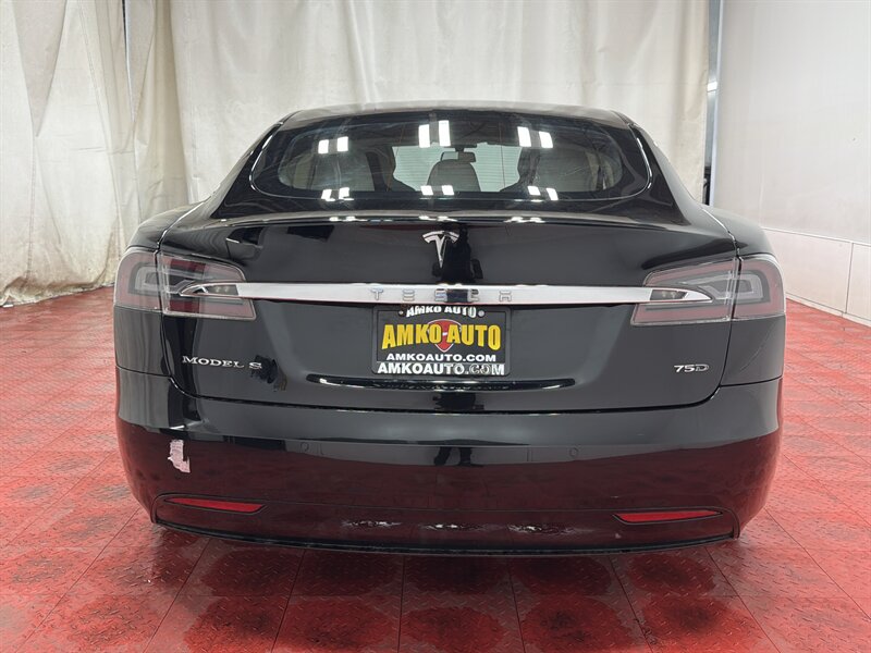 2017 Tesla Model S 75D - Photo 8 - Temple Hills, MD 20748