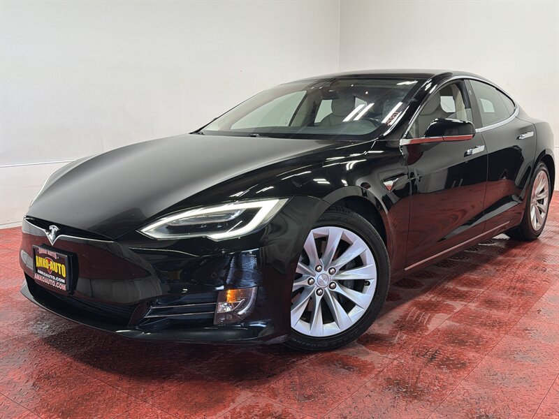 2017 Tesla Model S 75D - Photo 2 - Temple Hills, MD 20748