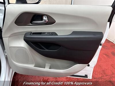 2023 Chrysler Voyager LX   - Photo 33 - Temple Hills, MD 20748