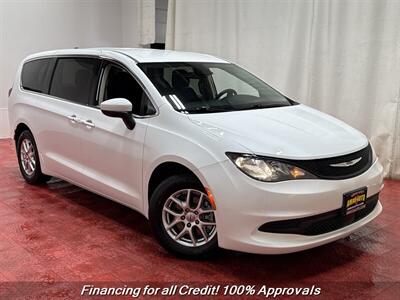 2023 Chrysler Voyager LX   - Photo 6 - Temple Hills, MD 20748