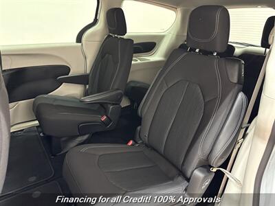 2023 Chrysler Voyager LX   - Photo 21 - Temple Hills, MD 20748