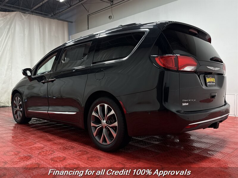 2017 Chrysler Pacifica Limited - Photo 7 - Temple Hills, MD 20748