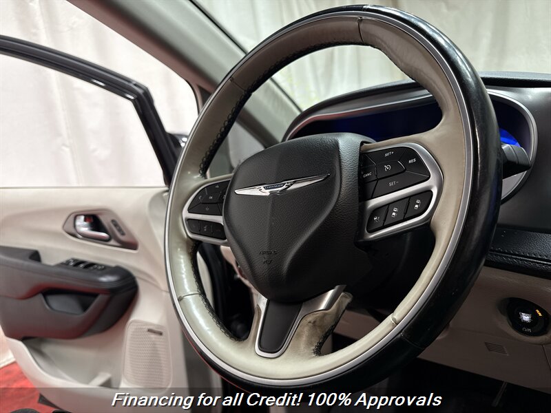 2017 Chrysler Pacifica Limited - Photo 26 - Temple Hills, MD 20748