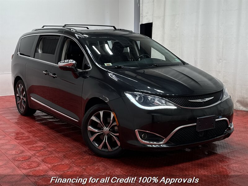 2017 Chrysler Pacifica Limited - Photo 3 - Temple Hills, MD 20748