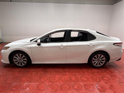 2020 Toyota Camry LE   - Photo 7 - Temple Hills, MD 20748