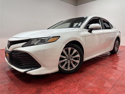2020 Toyota Camry LE   - Photo 2 - Temple Hills, MD 20748