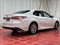 2020 Toyota Camry LE   - Photo 15 - Temple Hills, MD 20748