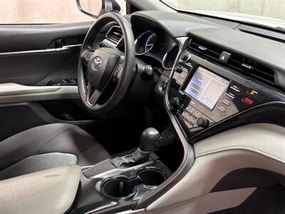 2020 Toyota Camry LE   - Photo 29 - Temple Hills, MD 20748