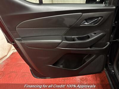 2019 Chevrolet Traverse Premier   - Photo 16 - Temple Hills, MD 20748