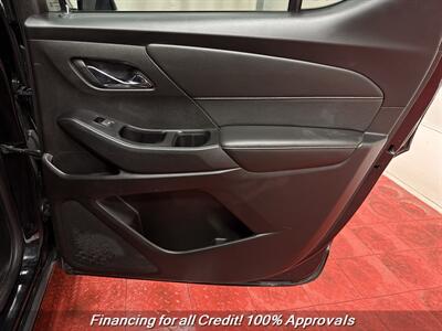 2019 Chevrolet Traverse Premier   - Photo 22 - Temple Hills, MD 20748