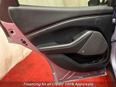 2022 Ford Mustang Mach-E Premium   - Photo 21 - Laurel, MD 20724