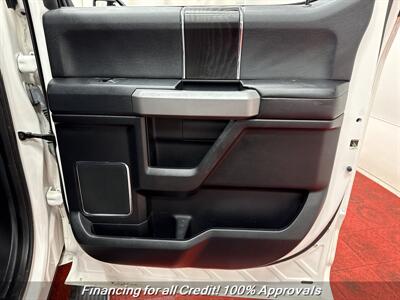 2018 Ford F-150 Platinum   - Photo 13 - Temple Hills, MD 20748